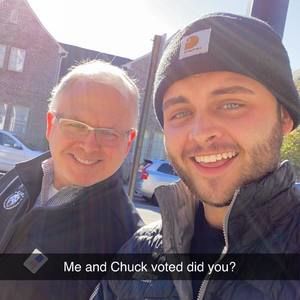 Meet your Posher, Chuck